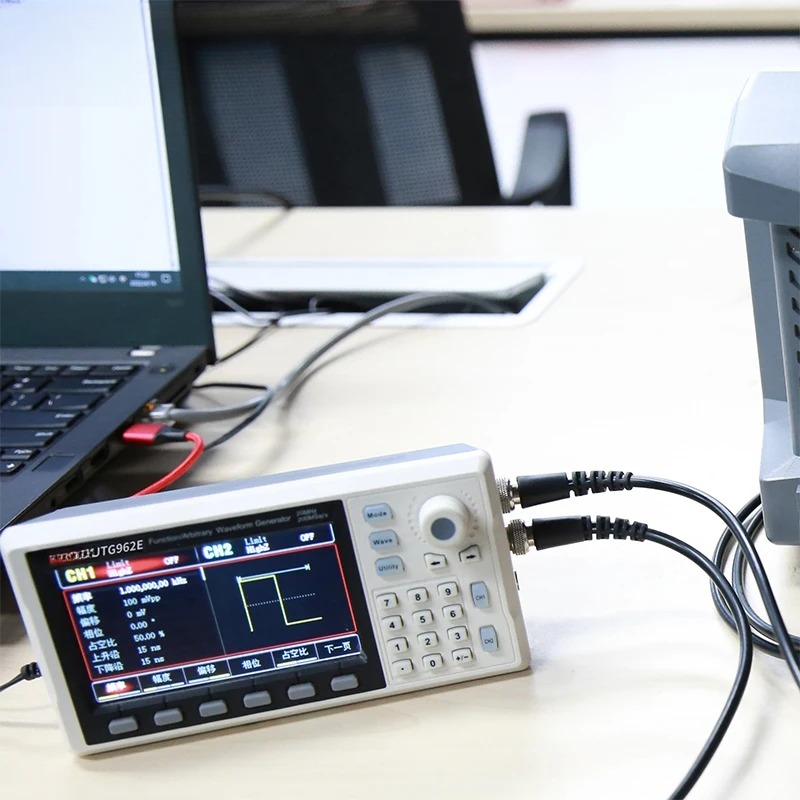 Функциональный генератор сигна – обзор и цена Dual Channel Arbitrary Waveform Function Generator 60Mhz